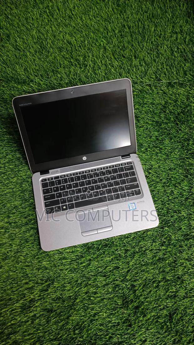 Laptop HP EliteBook 820 G3 8GB Intel Core I5 HDD+SSD 256GB photo 6