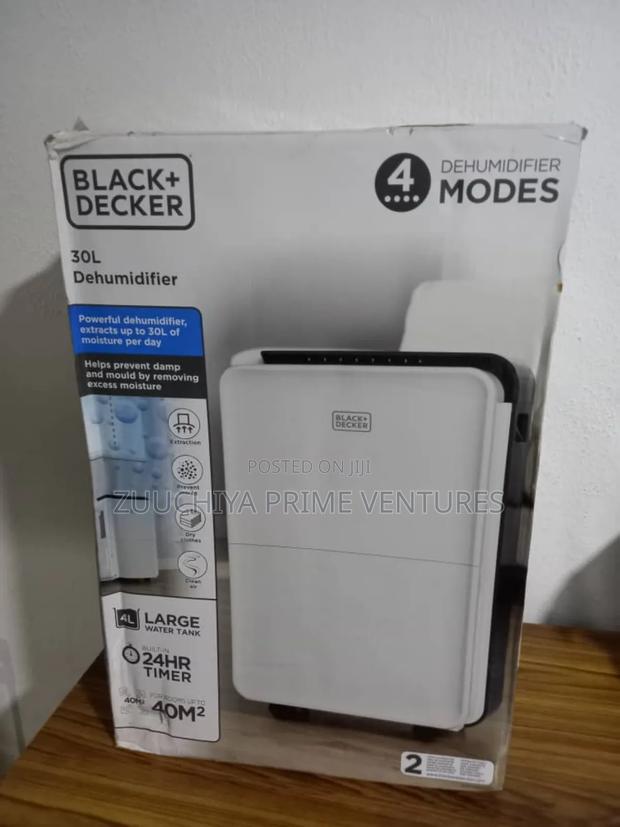 30.L Black+Decker Dehumidifier From Uk
