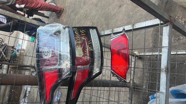 Range Rovers Sports Tail Light photo 3