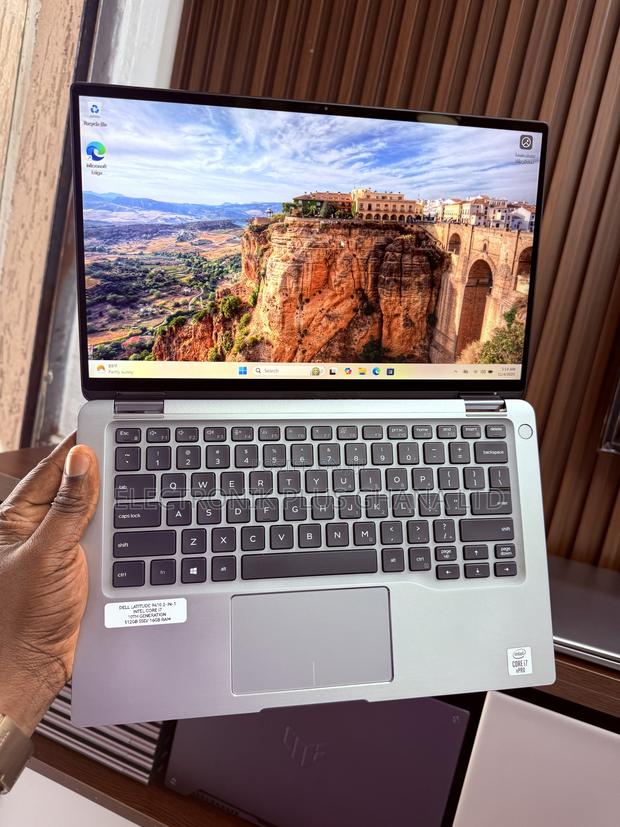 Laptop Dell Latitude 9410 16GB Intel Core i7 SSD 512GB