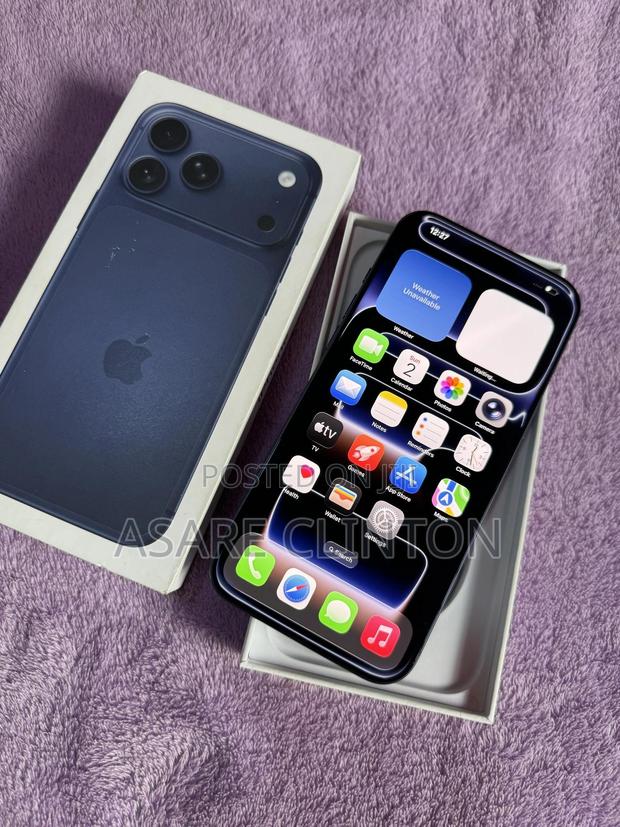 New Apple iPhone 17 Pro Max 512 GB Blue photo 3