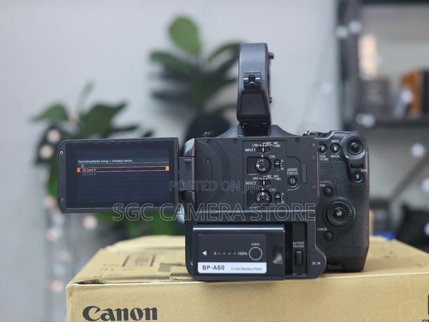 Canon Eos C70 Cinema Camera// Japan Used // 1 Year Warranty photo 6