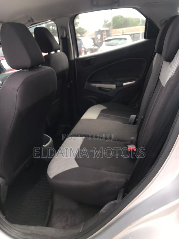 Ford Ecosport 2016 Silver photo 5