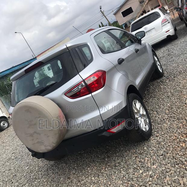 Ford Ecosport 2016 Silver photo 11