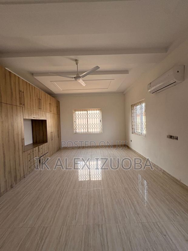 2bdrm Apartment in East Legon for rent photo 3