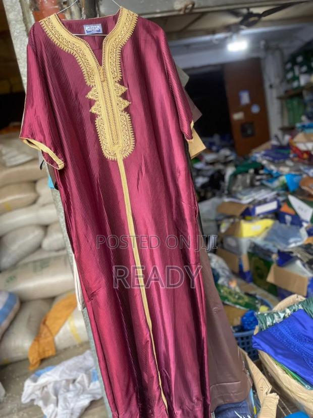 Quality Morrocan Jalabiya (Lines) · Photo 4