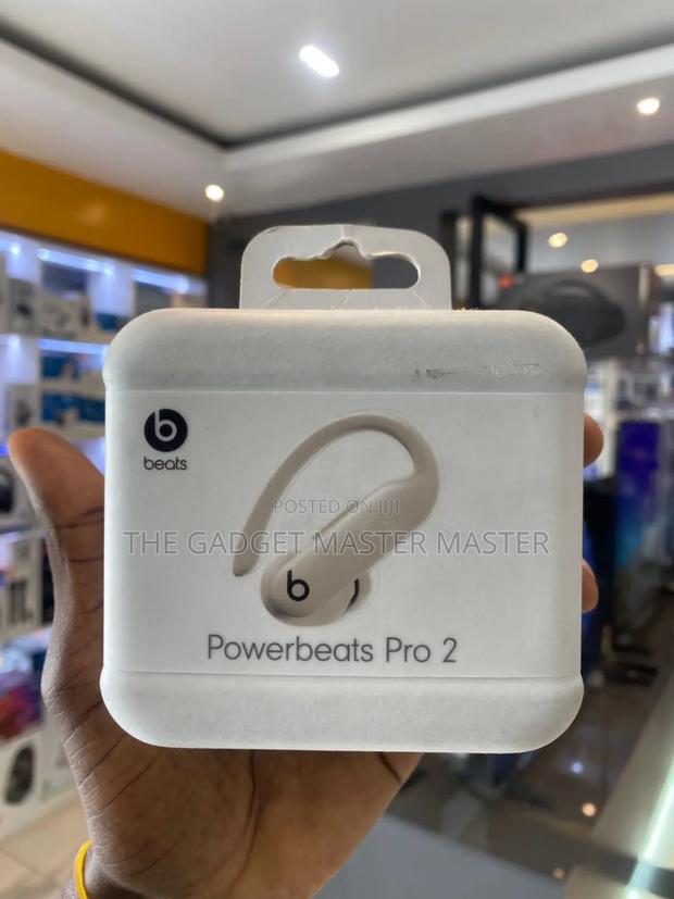 Beats Powerbeats Pro 2 · Photo 4