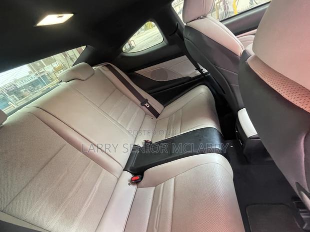 Lexus RC 200t RWD 2017 White