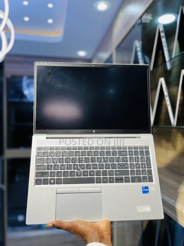 Laptop HP EliteBook 850 G8 8GB Intel Core I5 SSD 256GB photo 3