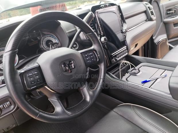 RAM Promaster 2500 2022 Black