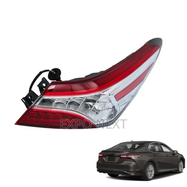 Toyota Camry 2018-2019 Taillight Pair