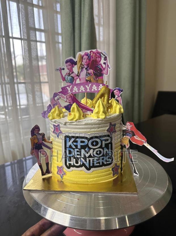 Yellow K-Pop Demon · Photo 2