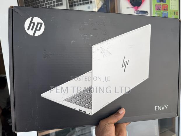 New Laptop HP Envy X360 8GB Intel Core 5 SSD 512GB photo 3