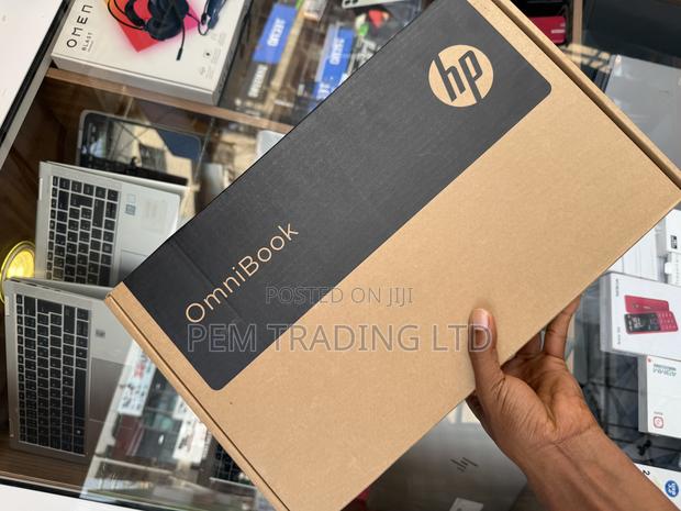 New Laptop HP OmniBook 5 Flip 8GB Intel Core 5 SSD 512GB photo 2