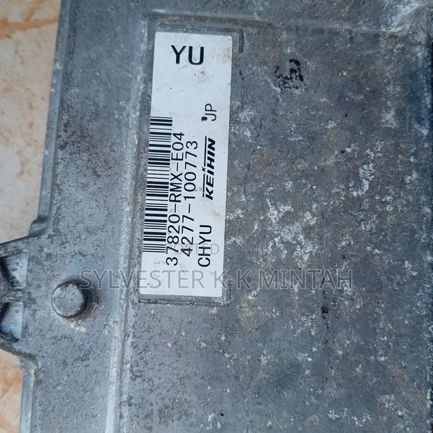 Civic 08 Hybrid Control Board Yu photo 2