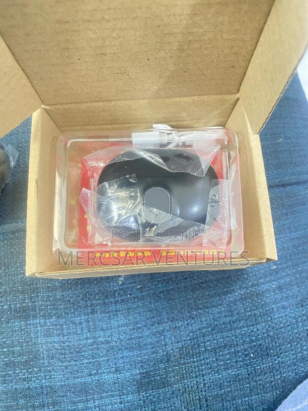 New Tws Wireless Headphones Bluetooth Led Digital Earphones photo 2