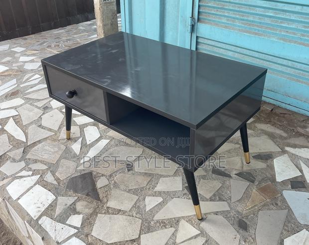 Center Table (Free Delivery )