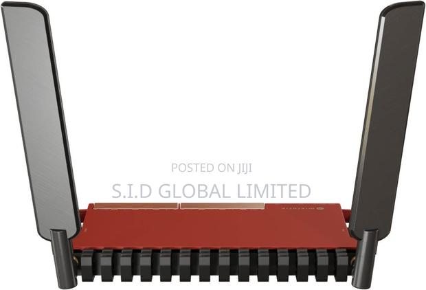 Mikrotik L009 L009uigs-2haxd-in Router · Photo 4