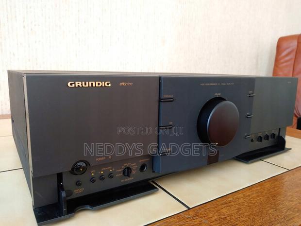Grundig Cl-v 6 | High Performance R.C. Power Amplifier photo 3