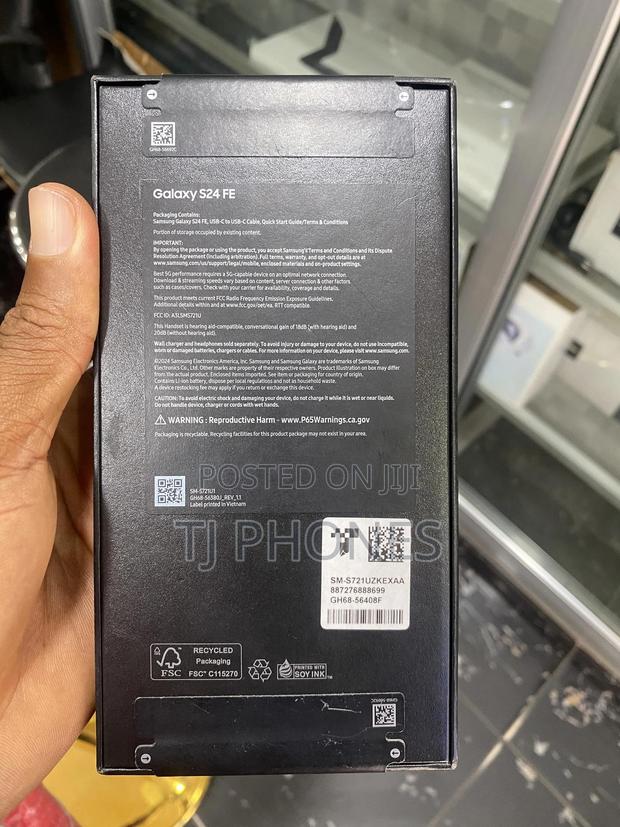 New Samsung Galaxy S24 FE 256 GB Gray photo 3