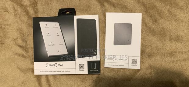 Ledger Stax photo 2