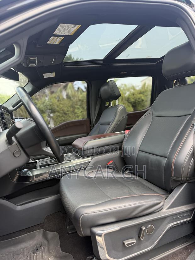 Ford F-150 LARIAT 2023 Black