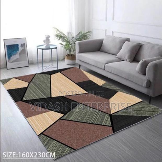 Bring the Outdoors In*: Nature-Inspired Designs. (160/230cm )