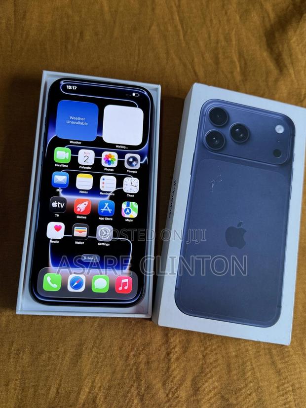 New Apple iPhone 17 Pro Max 512 GB Blue photo 2