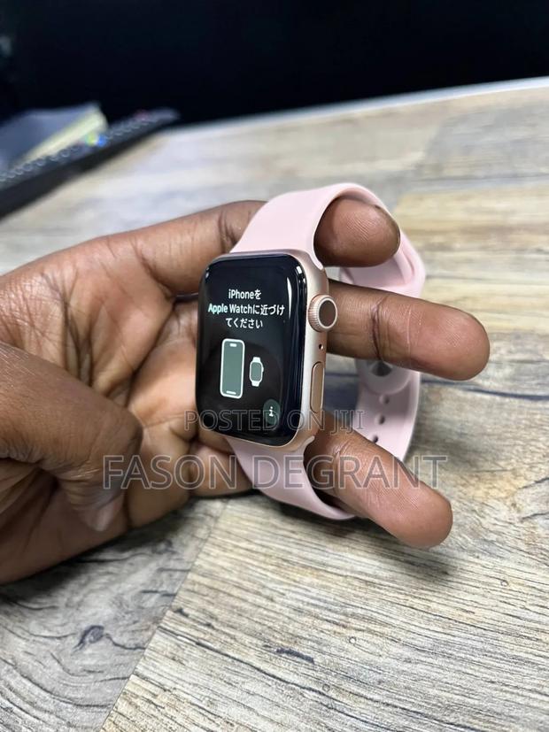 Apple Watch Series 5 44mm photo 2