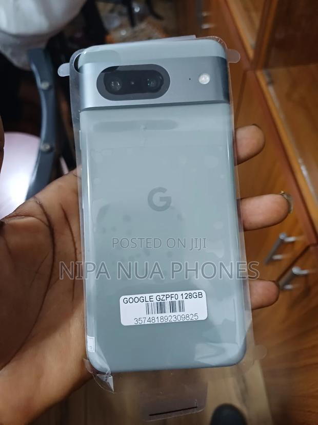 New Google Pixel 8 128 GB Gray photo 2