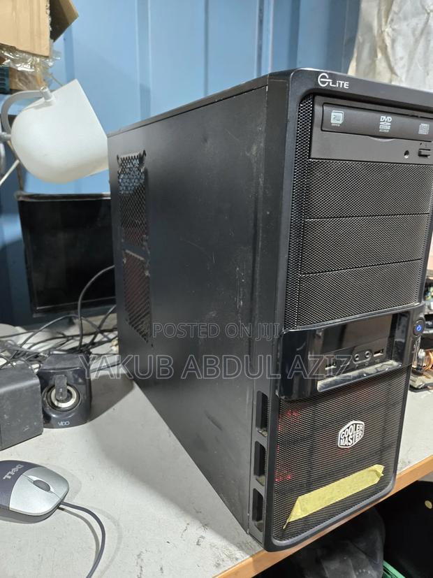 Desktop Computer Asus 8GB Intel Core I7 SSD 256GB photo 2
