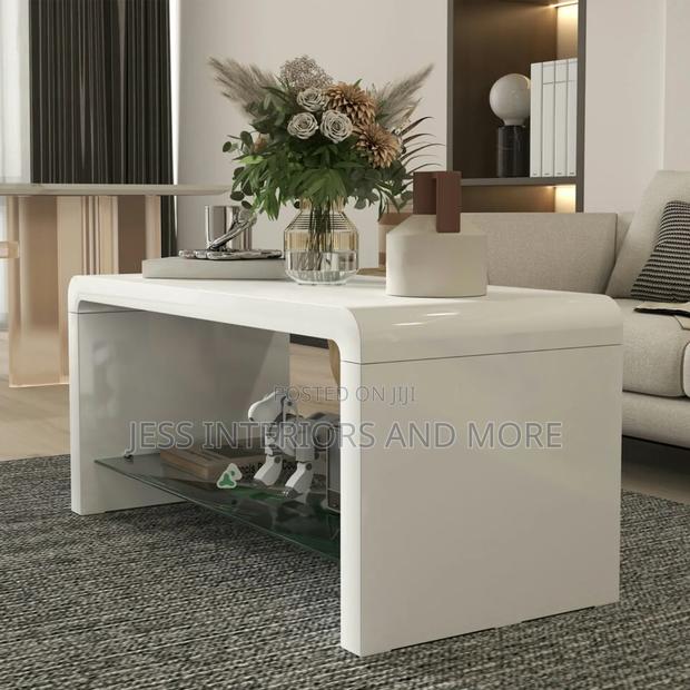 Center Table (White Gloss) photo 2
