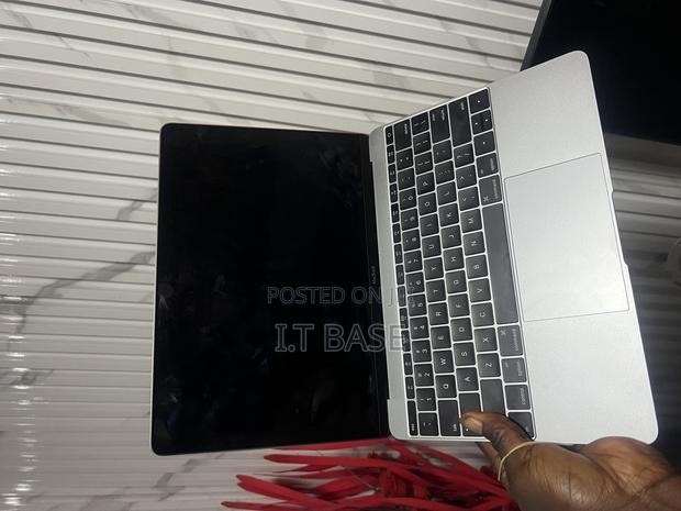 Laptop Apple MacBook 8GB Intel Core M3 SSD 256GB photo 2