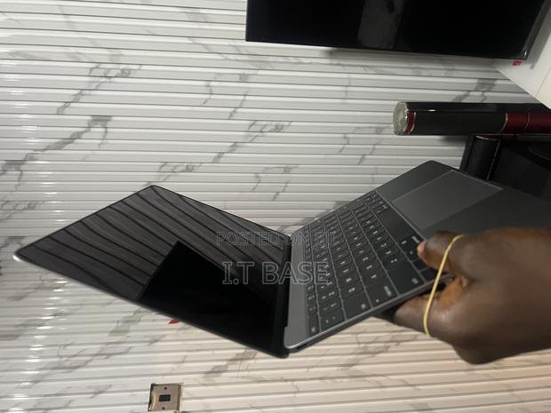 Laptop Apple MacBook 8GB Intel Core M3 SSD 256GB photo 3