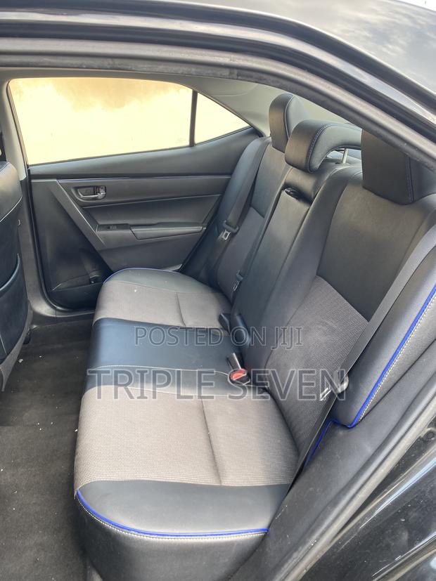 Toyota Corolla XSE (1.8L 4cyl 2A) 2019 Black