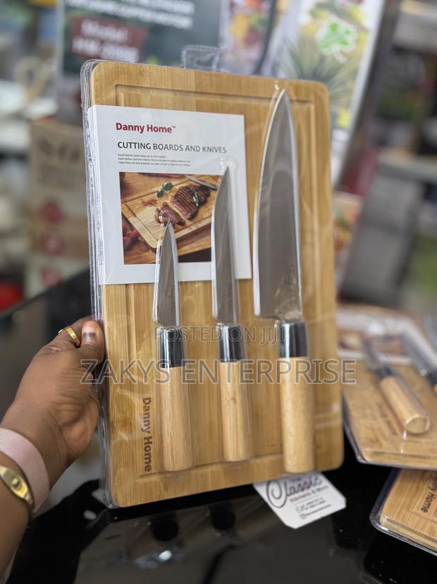 Chopping Board With Knives Set photo 2