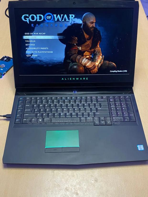 Laptop Dell Alienware M17X R4 16GB Intel Core i7 SSHD (Hybrid) 128GB · Photo 1