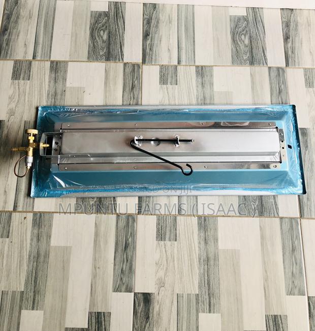 Rectangular Gas Brooder photo 2