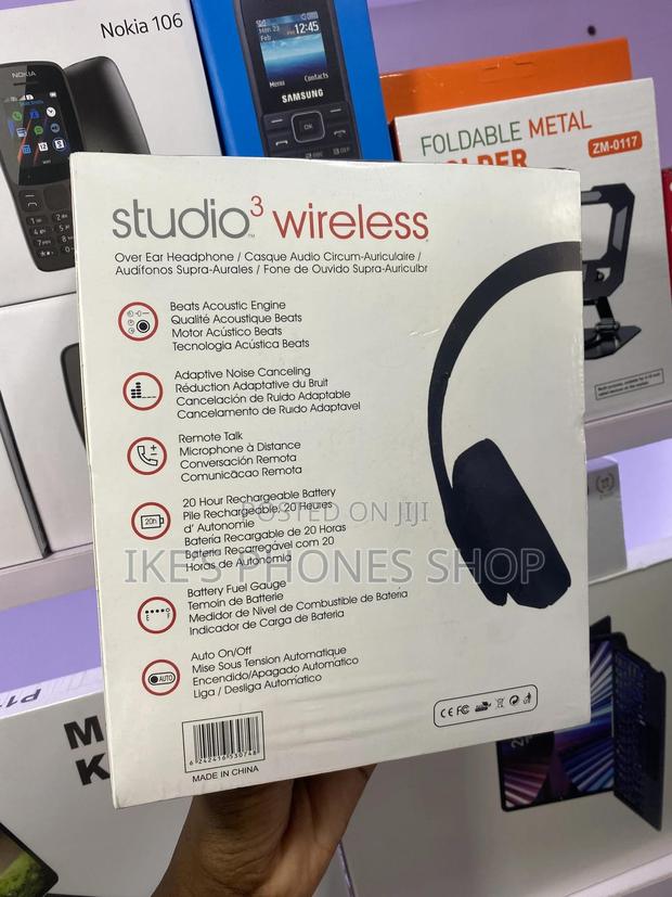 Beatsstudio3 Wireless Remote Talk and Noise Cancellation Headset photo 2
