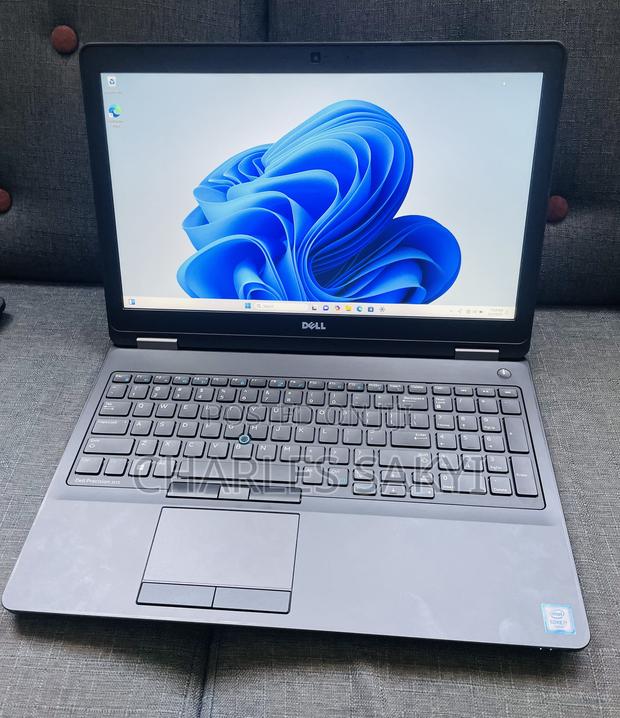 Laptop Dell Precision 3520 16GB Intel Core I7 SSD 256GB