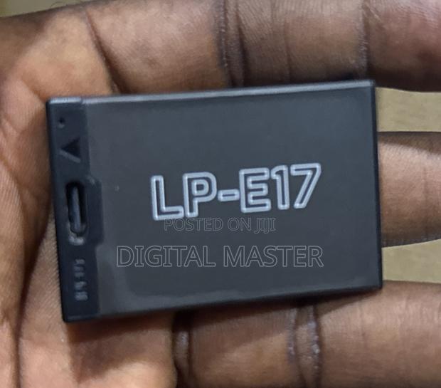 Lp-e17 Usb-c Rechargeable Li-ion Battery (7.4v 1450mah 10.73wh)