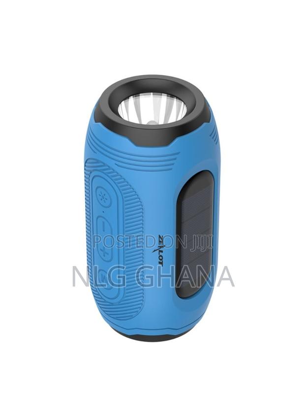 A4 Portable Wireless Bluetooth-Compatible 5.0 Speaker Solar. Tvx24382 · Photo 2