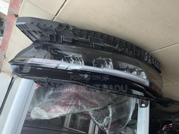 Honda Accord 2023-2025 Headlights Original (Used)