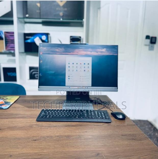 New Desktop Computer Lenovo 8GB Intel Core i5 SSD 512GB · Photo 2