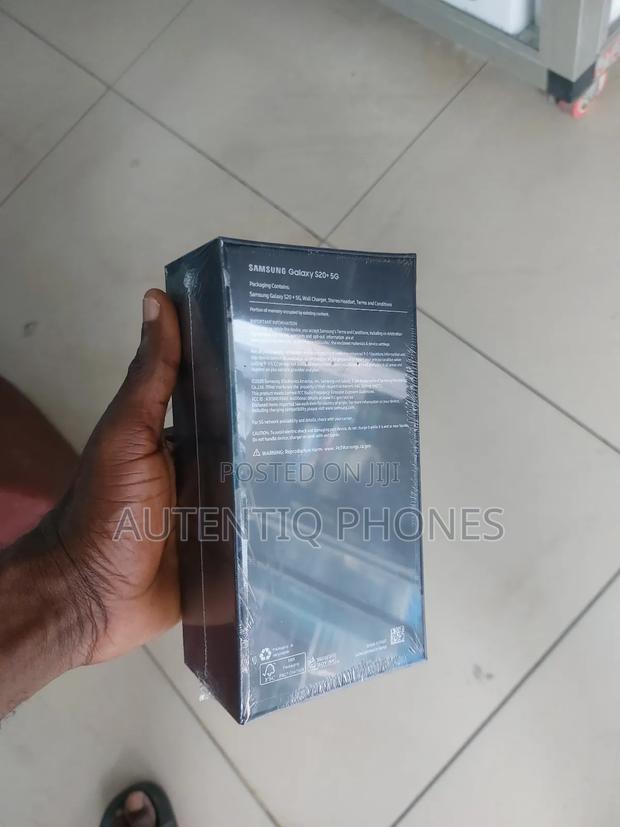 New Samsung Galaxy S20+ 128 GB Black · Photo 3