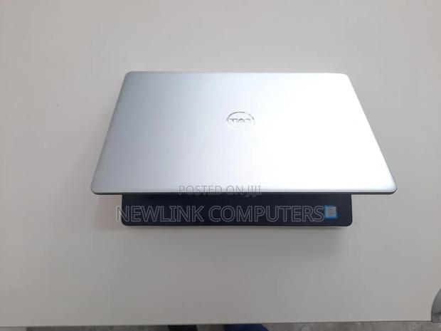 Laptop Dell Vostro 13 5370 16GB Intel Core I5 SSD 256GB