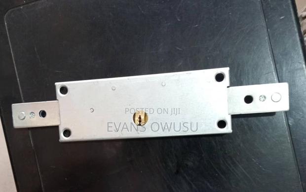 Roller Shutter Lock photo 2