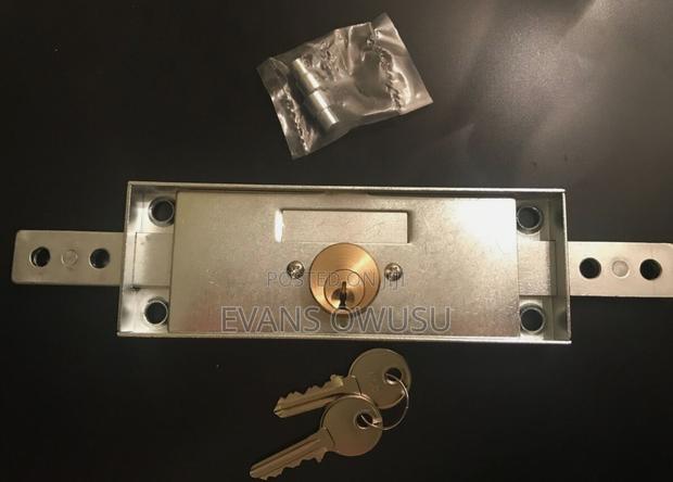 Roller Shutter Lock photo 3