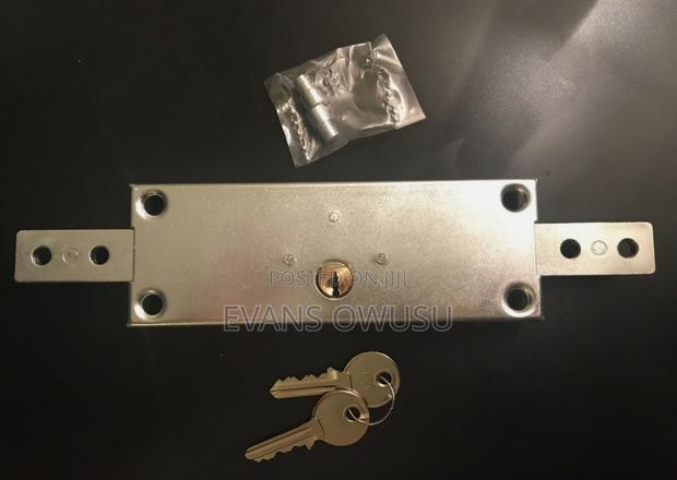 Roller Shutter Lock photo 4