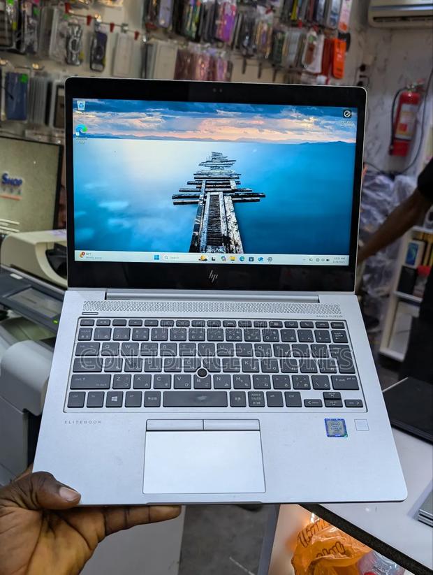 Laptop HP EliteBook 830 G5 8GB Intel Core I5 SSD 256GB
